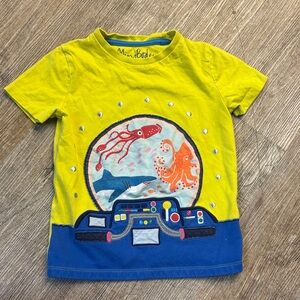 Mini Boden short sleeve ocean appliqué shirt